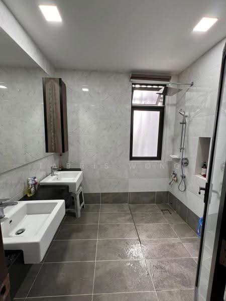 Semi-Detached House for Sale in Bandar Bestari (Klang) - Tabris Wong - Bathroom - PropertyGuru.com.my