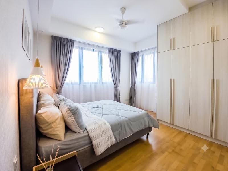 Kediaman Servis untuk Dijual di Radia Residences - Bear T.Y. Him - Bedroom - PropertyGuru.com.my