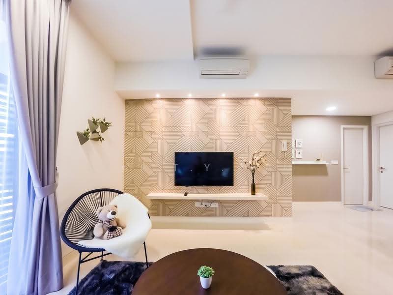 Kediaman Servis untuk Dijual di Radia Residences - Bear T.Y. Him - Living Room - PropertyGuru.com.my