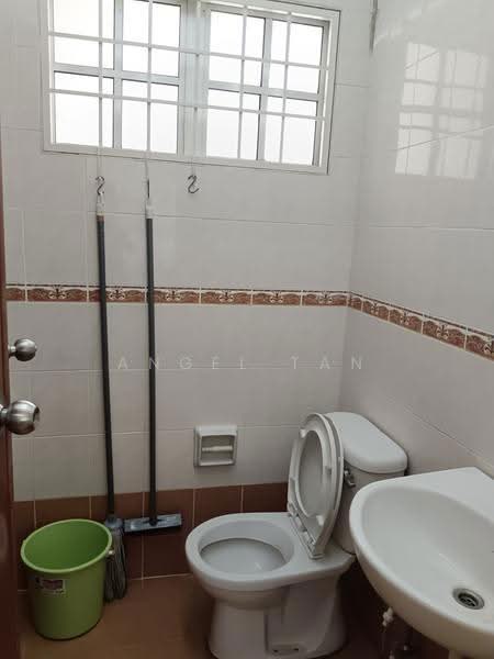 2-storey Terraced House for Sale in Bandar Puteri Puchong (Puchong) - Angel Tan - Bathroom - PropertyGuru.com.my