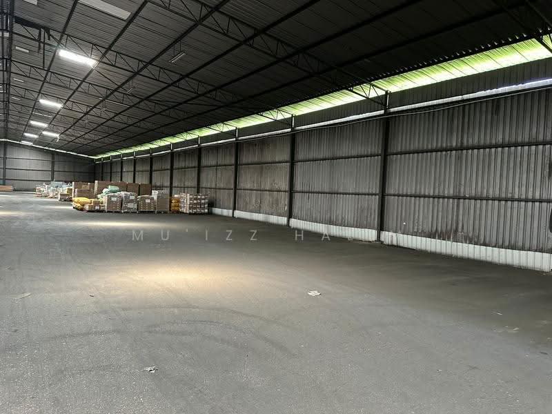 Warehouse for Rent in Klang (Selangor) - Mu'izz Halim - Exterior - PropertyGuru.com.my