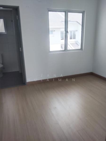 2-storey Terraced House for Sale in Kuala Selangor (Selangor) - Zana Sulaiman - Interior - PropertyGuru.com.my