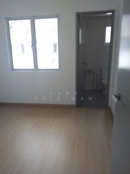 2-storey Terraced House for Sale in Kuala Selangor (Selangor) - Zana Sulaiman - Interior - PropertyGuru.com.my