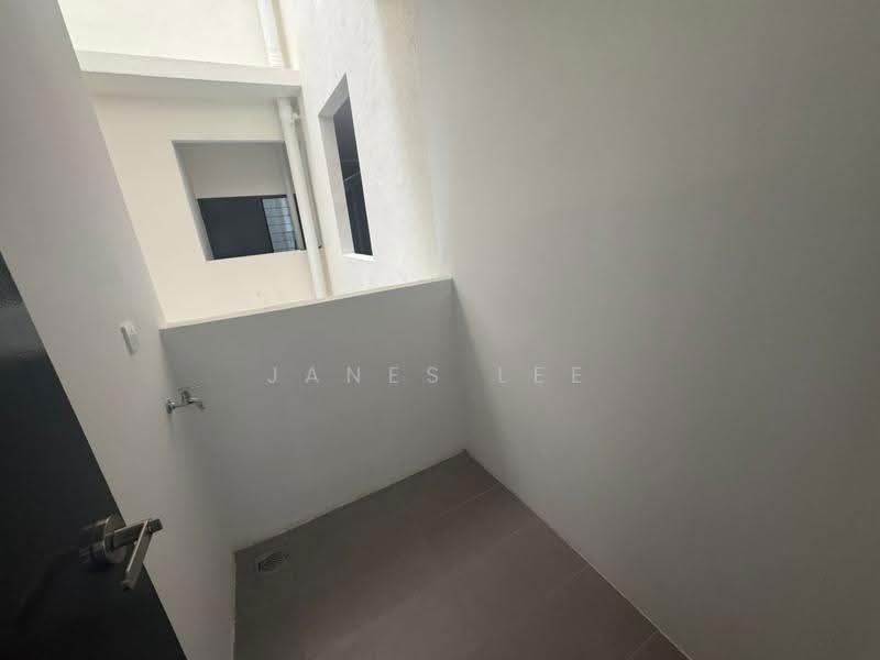 Service Residence for Sale at ASTON ACACIA - Janes Lee - Interior - PropertyGuru.com.my