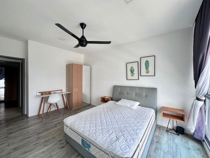 Condominium for Rent at Lakefront Residence - Chris Lee - Bedroom - PropertyGuru.com.my