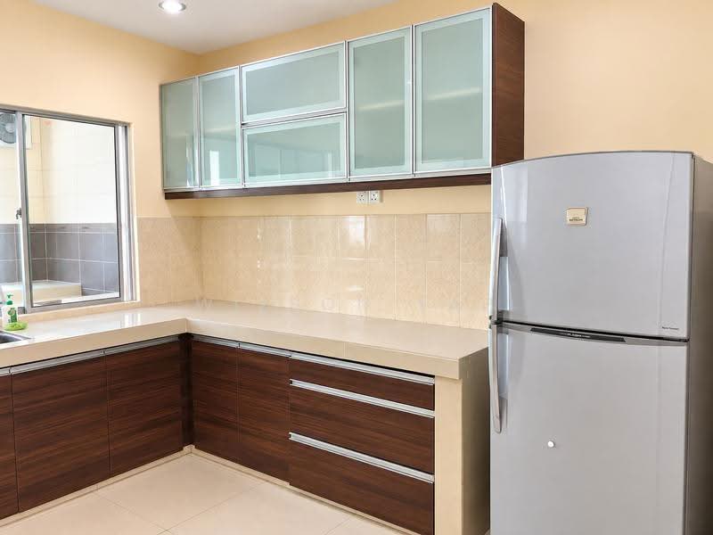 2-storey Terraced House for Sale in TAMAN PUCHONG UTAMA (Puchong) - Wilson Yap - Kitchen - PropertyGuru.com.my