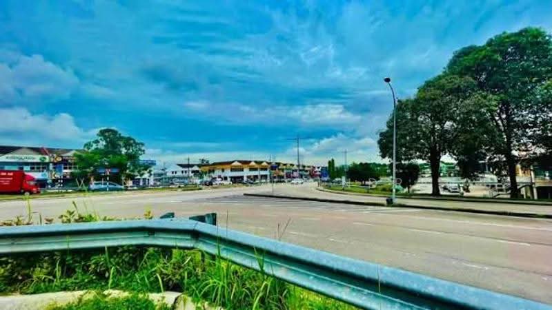 Shop for Sale in Taman Universiti (Skudai) - Vinesh Susendran - Exterior - PropertyGuru.com.my