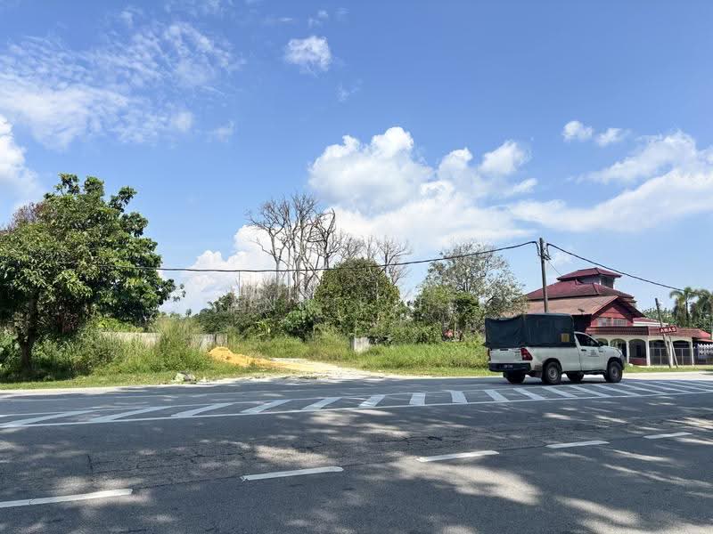 Tanah Komersial untuk Disewa di Teluk Intan (Perak) - Fennie Tee - PropertyGuru.com.my