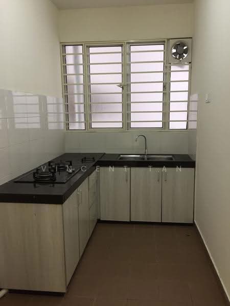 Service Residence for Sale at Park @ One South - Vincent Tan - Kitchen - PropertyGuru.com.my