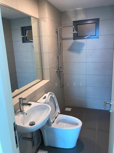 Condominium for Rent at Lakefront Residence - Chris Lee - Bathroom - PropertyGuru.com.my