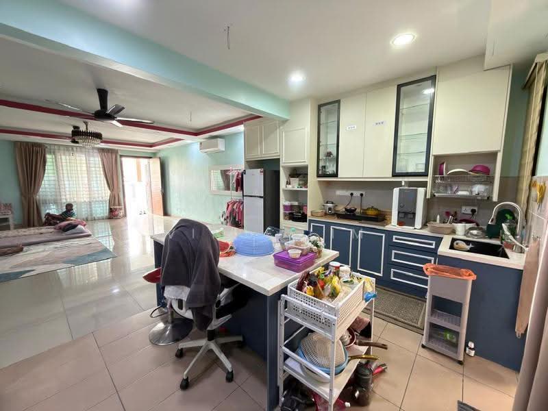 Rumah Bandar untuk Dijual di Kajang (Selangor) - Vince Lim - Living Room - PropertyGuru.com.my