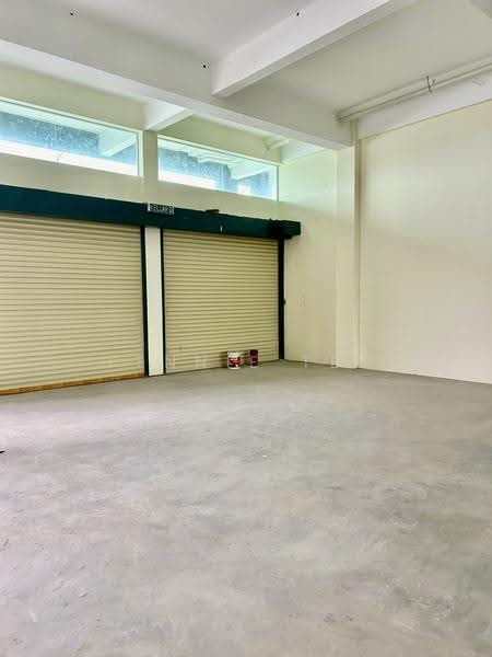 Retail Space untuk Disewa di Taman Teluk Intan (Teluk Intan) - Fennie Tee - Interior - PropertyGuru.com.my