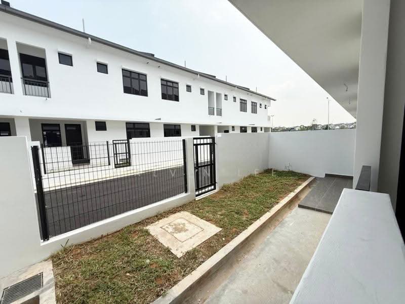 2-storey Terraced House for Sale in Taman Impian Emas (Skudai) - Calvin Lee - PropertyGuru.com.my
