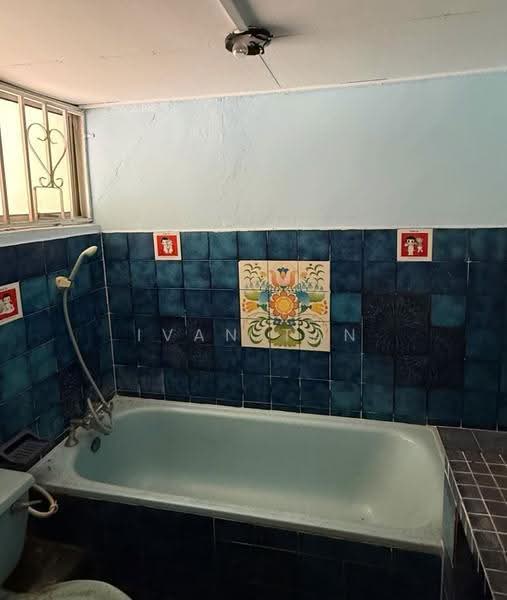 Rumah Teres 2-Tingkat untuk Dijual di Taman Sri Ukay (Ulu Kelang) - Ivan Tan - Bathroom - PropertyGuru.com.my