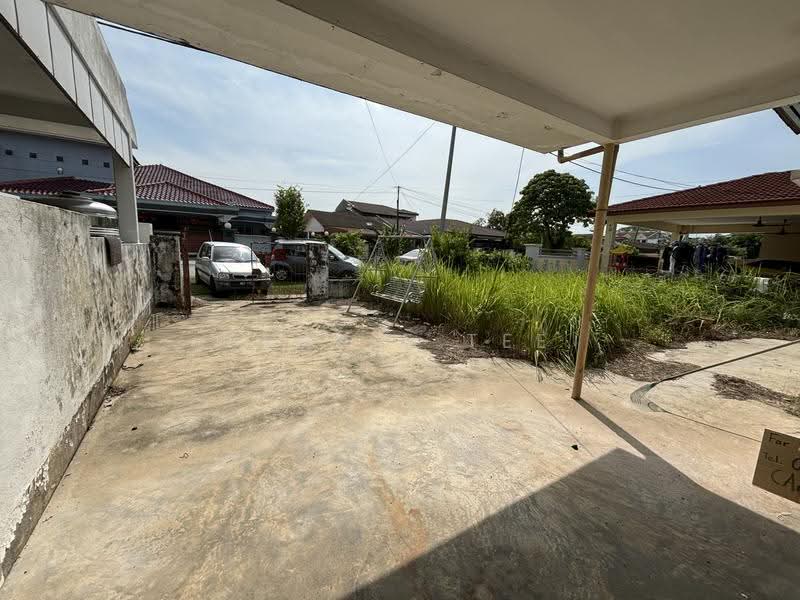 Semi-Detached House for Sale in Teluk Intan (Perak) - Fennie Tee - PropertyGuru.com.my