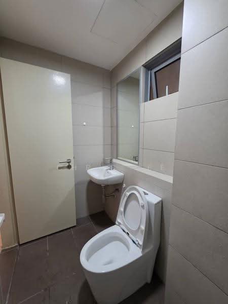 Condominium for Rent at Lakefront Residence - Chris Lee - Bathroom - PropertyGuru.com.my