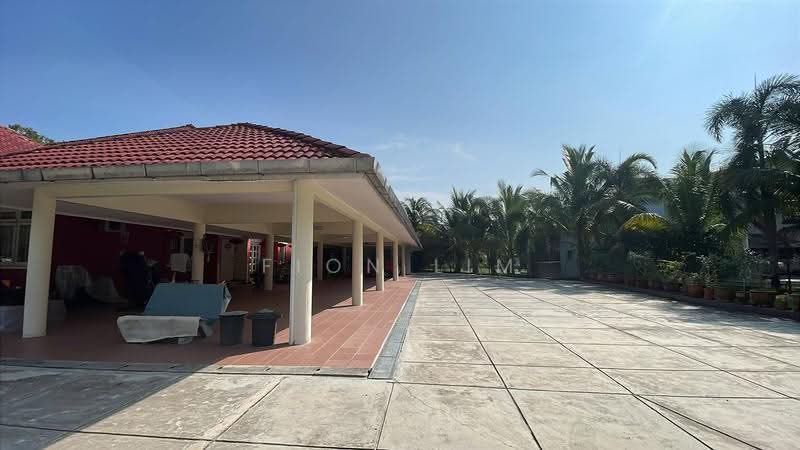 Bungalow House for Sale in Taman Bukit Tiram (Ulu Tiram) - Fion Lim - Exterior - PropertyGuru.com.my