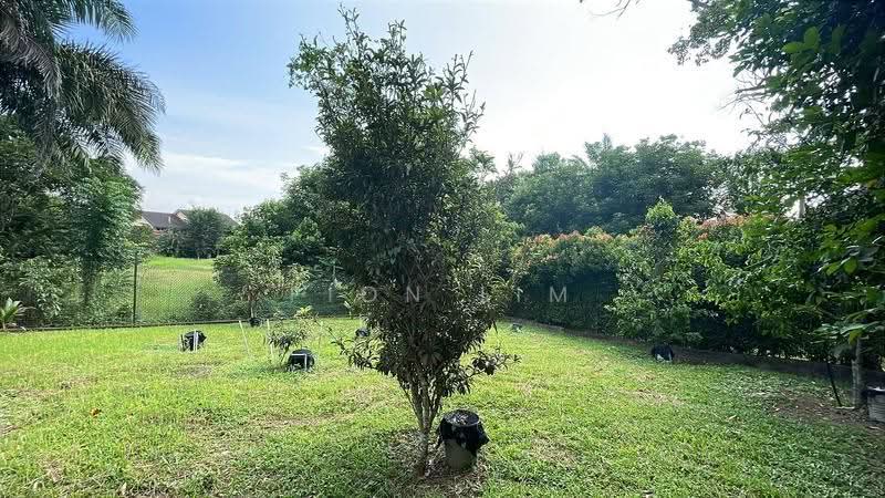 Bungalow House for Sale in Taman Bukit Tiram (Ulu Tiram) - Fion Lim - Garden - PropertyGuru.com.my