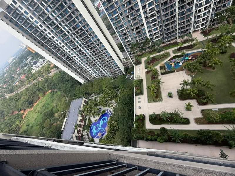 Kediaman Servis untuk Dijual di Country Garden Central Park - Janice Teo - Exterior - PropertyGuru.com.my