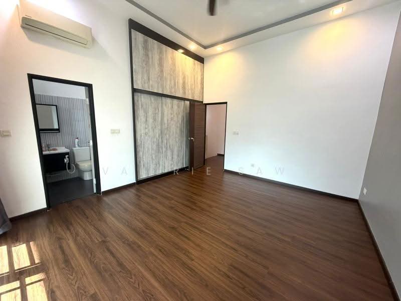 2-storey Terraced House for Rent in Setia Eco Gardens (Gelang Patah) - Valerie Saw - Bedroom - PropertyGuru.com.my