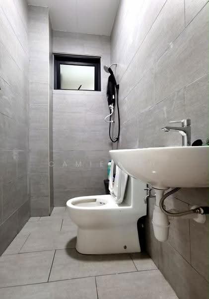 Service Residence for Rent at Ong Kim Wee Residence - Camie Goh - Bathroom - PropertyGuru.com.my