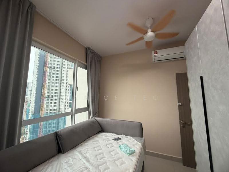 Kediaman Servis untuk Dijual di Vista Tiara (MBW Bay) - Janice Teo - Bedroom - PropertyGuru.com.my