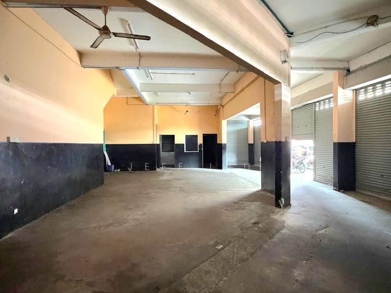 Shop / Office for Rent in Bertam (Kepala Batas) - Jeff Lau - Interior - PropertyGuru.com.my