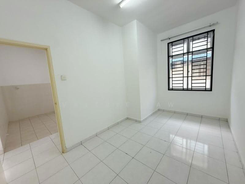 2-storey Terraced House for Rent in Taman Setia Indah (Tebrau) - Valerie Saw - Interior - PropertyGuru.com.my