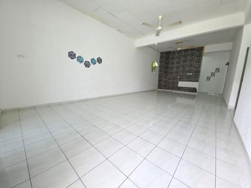 1-storey Terraced House for Sale in Taman Saujana (Pontian) - Calvin Lee - PropertyGuru.com.my