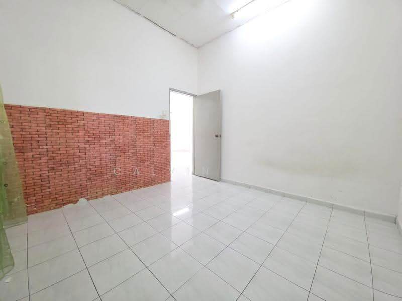 1-storey Terraced House for Sale in Taman Saujana (Pontian) - Calvin Lee - PropertyGuru.com.my