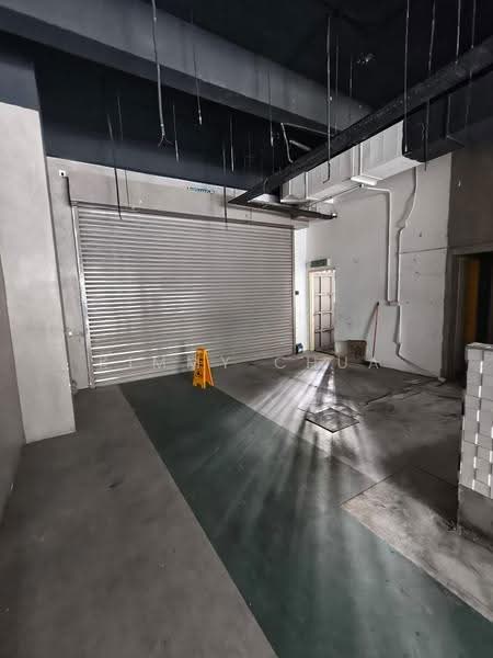 Shop for Rent in Sungai Besi (Kuala Lumpur) - Kimmy Chua - Entrance - PropertyGuru.com.my
