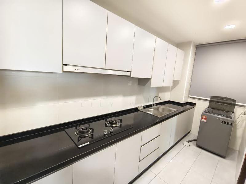 Service Residence for Sale at KSL Residence @ Daya - Lily Wee - Kitchen - PropertyGuru.com.my