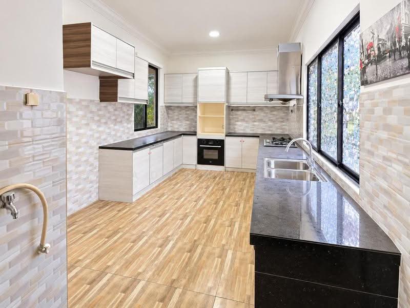 Rumah Teres untuk Dijual di Bandar Teknologi Kajang (Kajang) - Nur Adibah Ishak - Kitchen - PropertyGuru.com.my