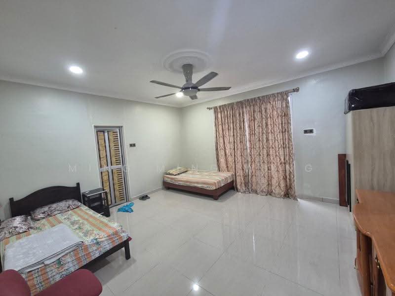 Rumah Teres untuk Disewa di Bandar Country Homes (Rawang) - Ming Ming Wong - PropertyGuru.com.my
