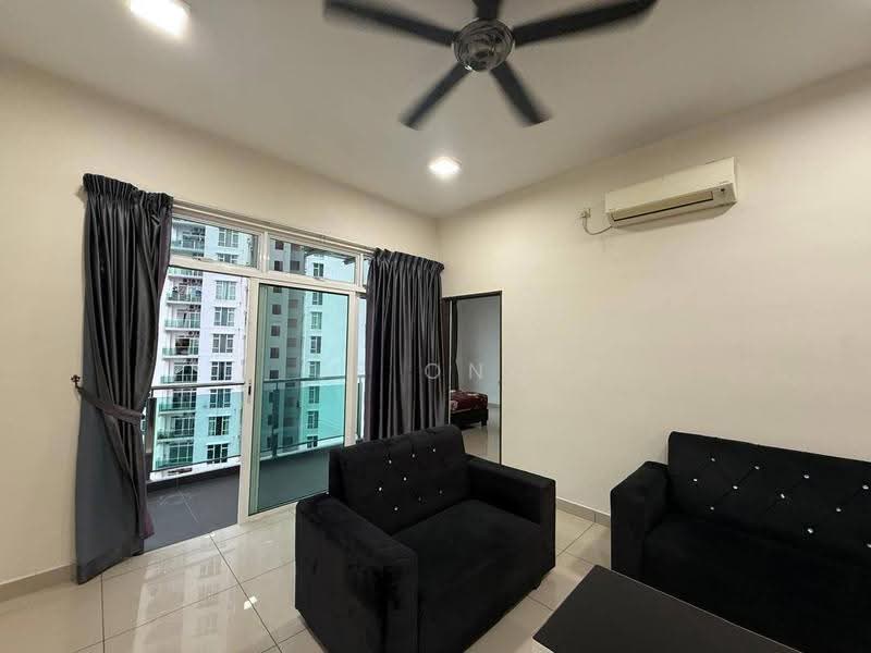 Kondominium untuk Disewa di M Condominium @ Larkin - JE ONG - Living Room - PropertyGuru.com.my