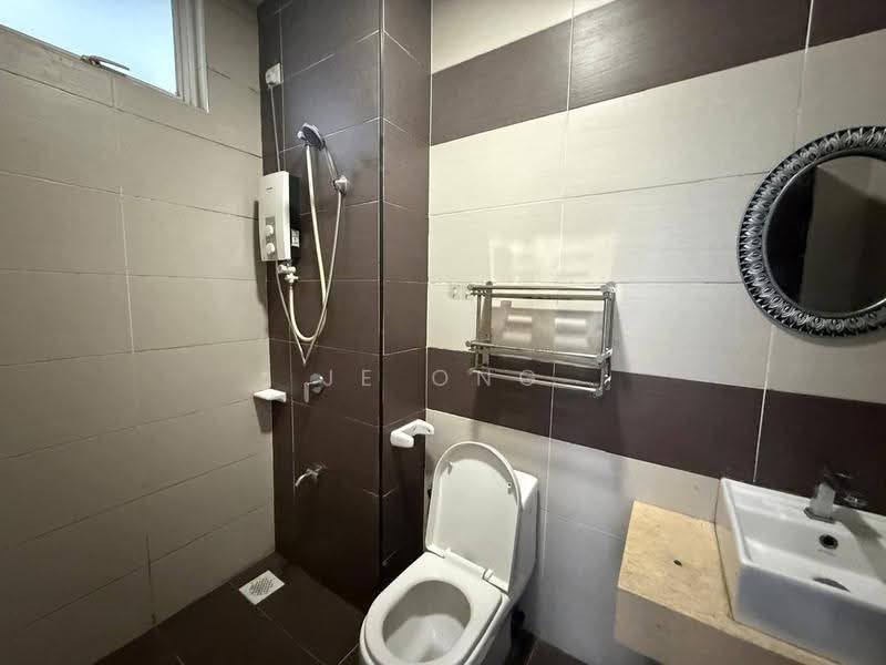 Kondominium untuk Disewa di M Condominium @ Larkin - JE ONG - Bathroom - PropertyGuru.com.my