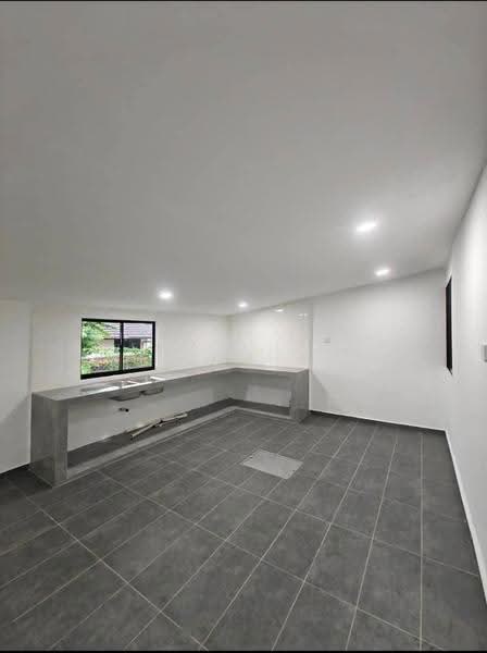 1-storey Terraced House for Sale in Tampoi (Johor) - Alicia Lim - Kitchen - PropertyGuru.com.my