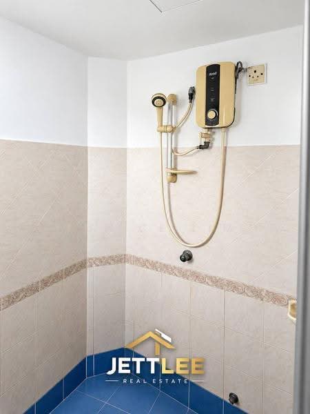 Kondominium untuk Dijual di Regency Condominium - Eunice Lim - Bathroom - PropertyGuru.com.my