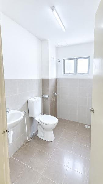 2-storey Terraced House for Sale in Pusing (Perak) - Amelia Kong - Bathroom - PropertyGuru.com.my