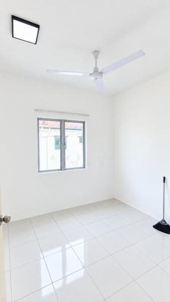 2-storey Terraced House for Sale in Pusing (Perak) - Amelia Kong - PropertyGuru.com.my
