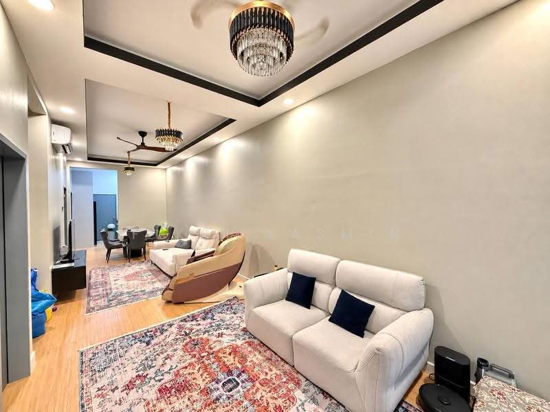 Rumah Teres 1-Tingkat untuk Dijual di Taman Seri Changgang (Tanjong Duabelas) - Fikri Yasmin - Living Room - PropertyGuru.com.my