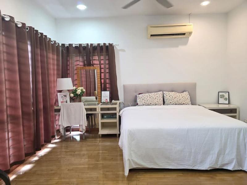 2.5-storey Terraced House for Rent in Sutera Damansara (Damansara Damai) - Amy Yap - Bedroom - PropertyGuru.com.my