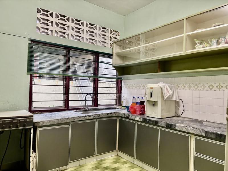 Semi-Detached House for Sale in Taman Manggis (Teluk Intan) - Fennie Tee - PropertyGuru.com.my