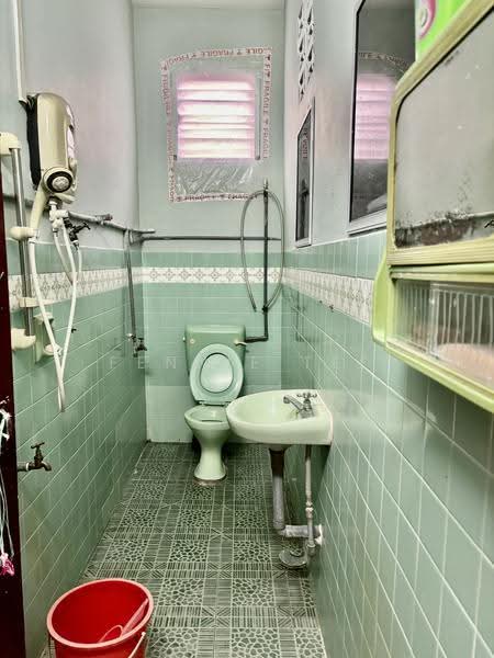 Semi-Detached House for Sale in Taman Manggis (Teluk Intan) - Fennie Tee - PropertyGuru.com.my