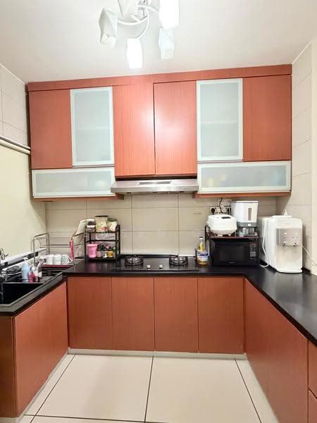 Pangsapuri untuk Dijual di Larkin Residence - Jensen Goh - Kitchen - PropertyGuru.com.my