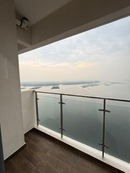 Condominium for Rent at Kings Bay @ Country Garden Danga Bay - Jensen Goh - Balcony - PropertyGuru.com.my