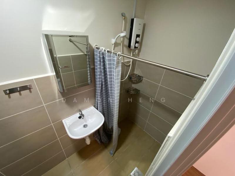 Condominium for Rent at Residensi Gembira 737 - Damon Heng - Bathroom - PropertyGuru.com.my