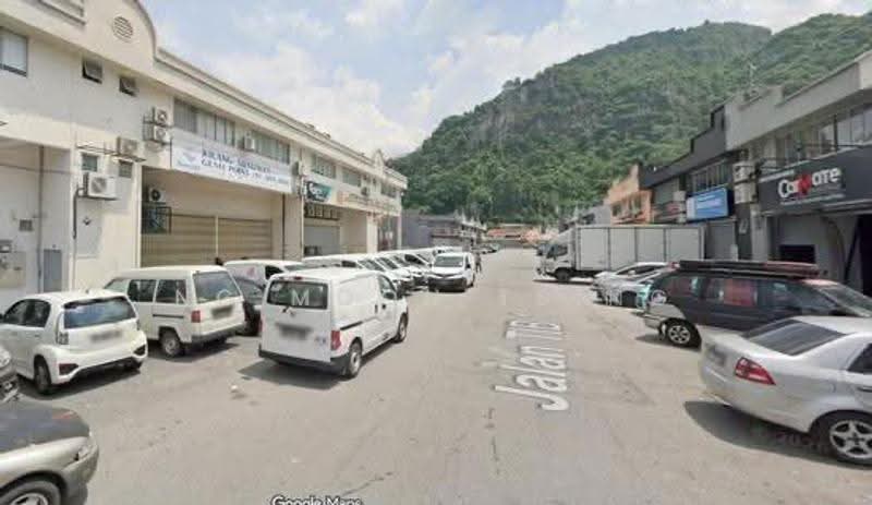 Factory for Rent in Batu Caves (Kuala Lumpur) - Ng Moon Tsing - Exterior - PropertyGuru.com.my