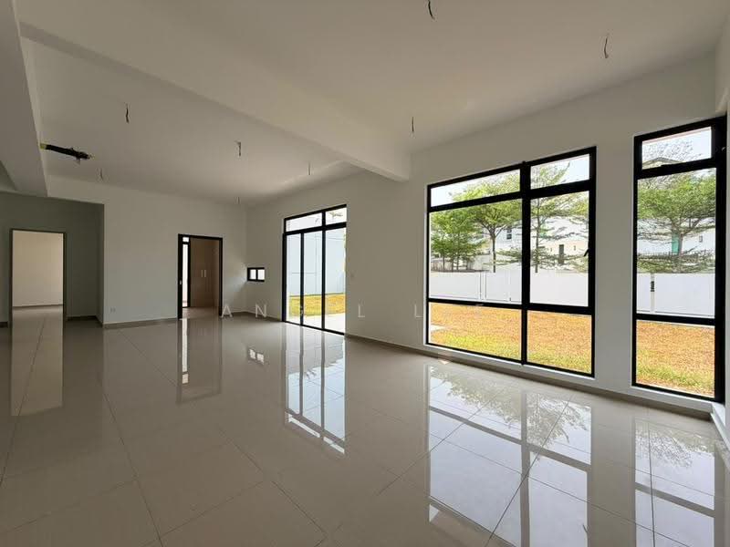 Rumah Kluster untuk Dijual di Iskandar Puteri (Nusajaya) (Johor) - Angel Lee - Living Room - PropertyGuru.com.my