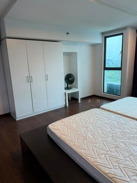 Kediaman Servis untuk Dijual di Subang Soho (One Soho) - Bonie Tan - Bedroom - PropertyGuru.com.my